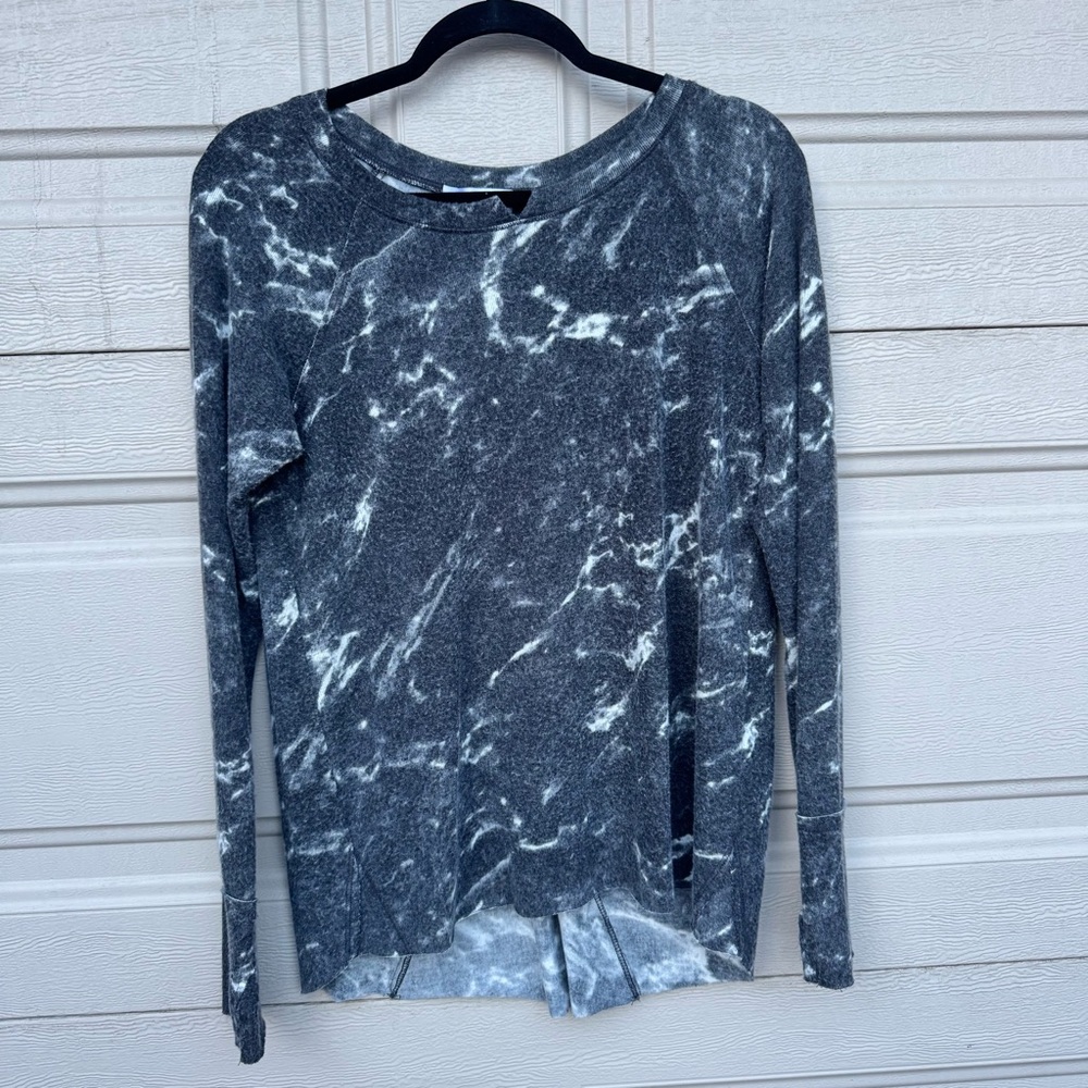 Michael Stars Black and White Marble Long Sleeve Top